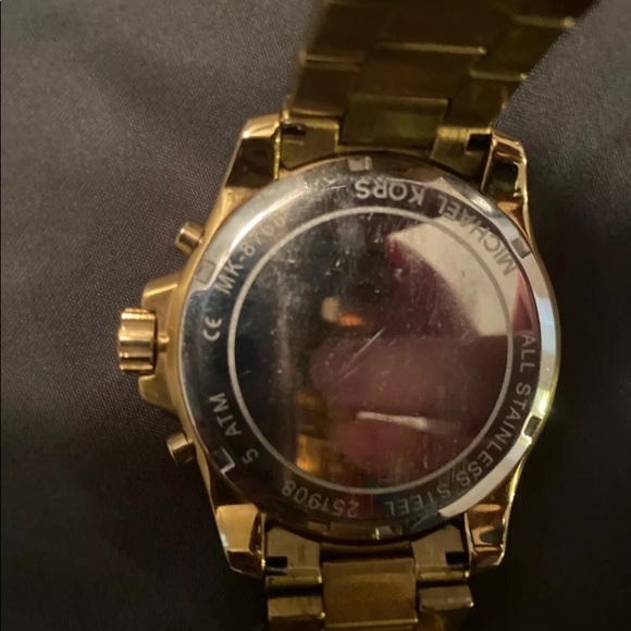 Michael Kors Lexington MK8286 Wrist Watch for Men - Picture 2 of 4